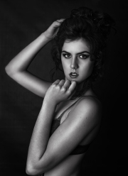 _ECL6400.María-2b&w